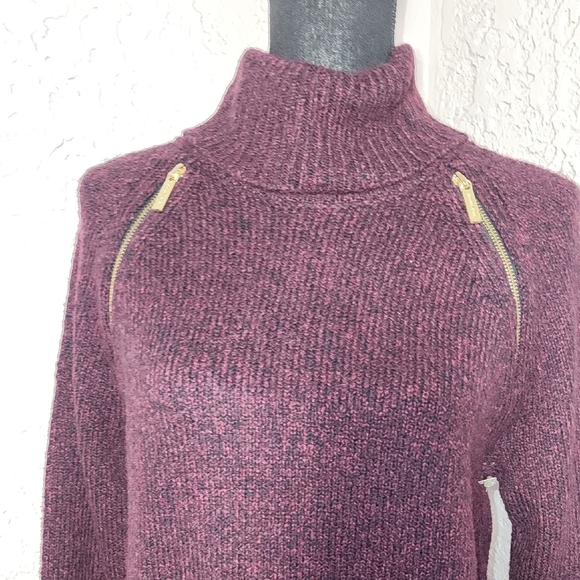 Michael Kors Shoulder Zip Turtleneck NWOT - Picture 2 of 8